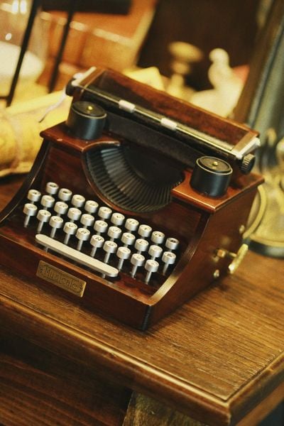  Hộp Nhạc Musicale Máy Đánh Chữ 