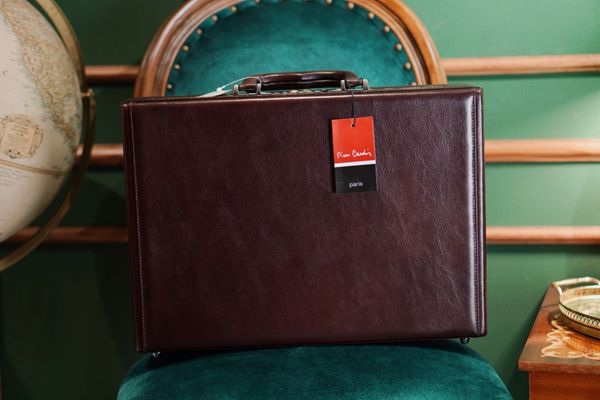 Vali Pierre Cardin Leather Attache Case Dial Lock 