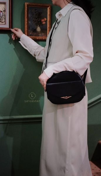  CARTIER SAPPHIRE LINE CROSSBODY SHOULDER BAG 