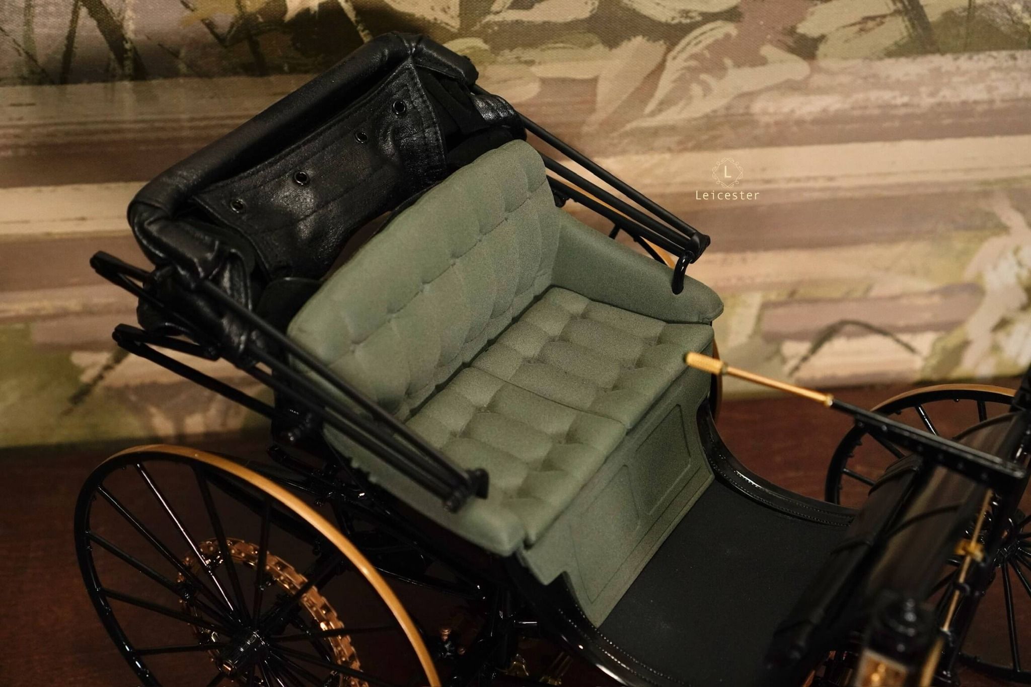 The 1893 Duryea Motor Wagon Leicester