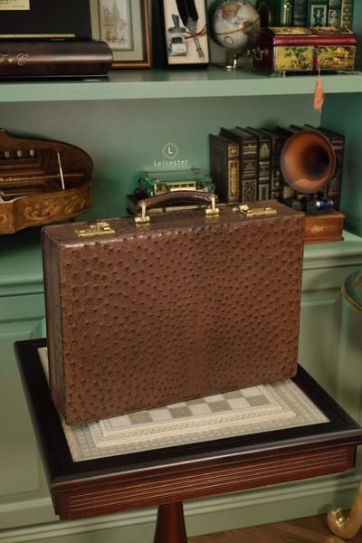  Vali Ostrich Leather 