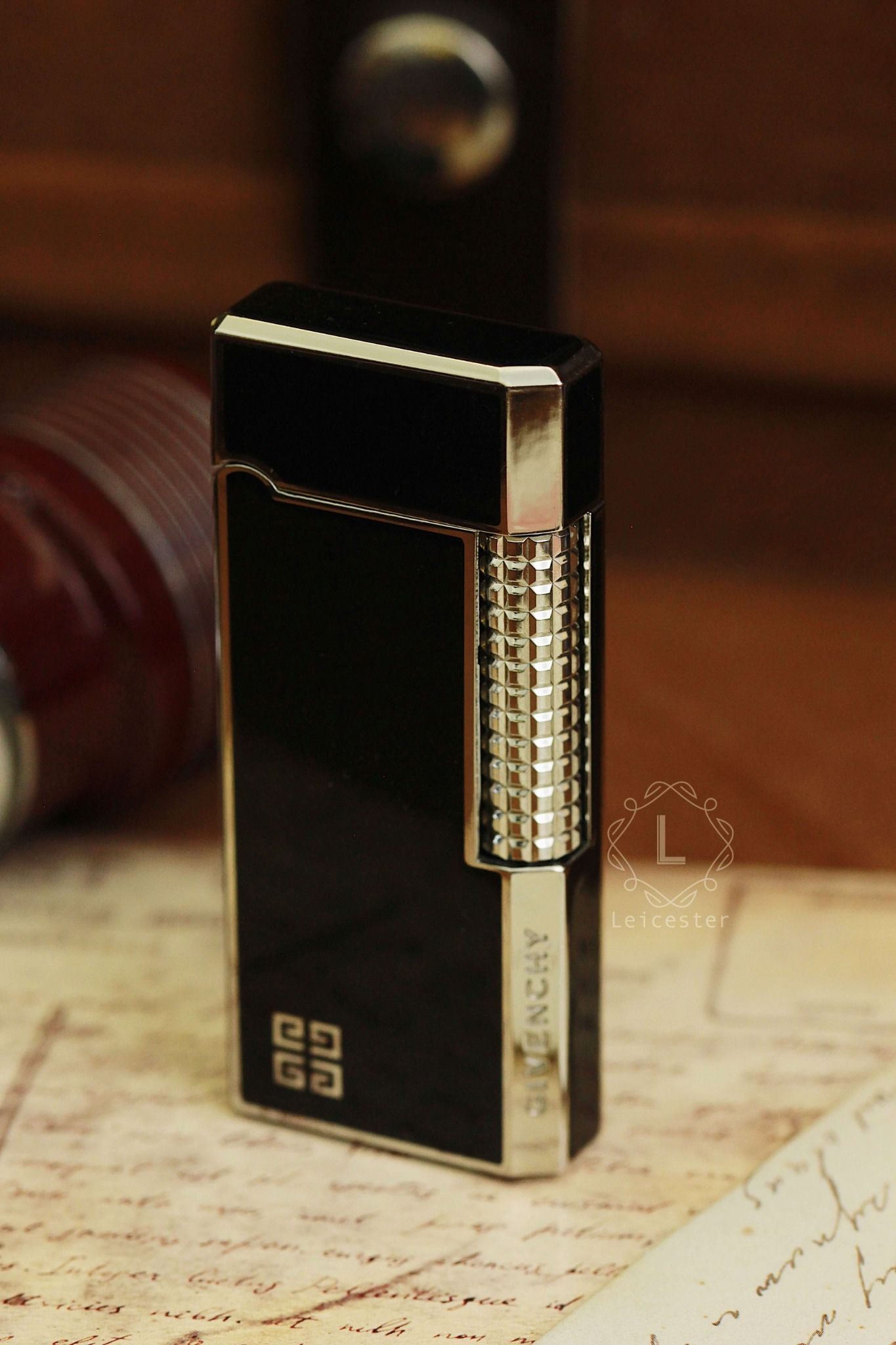 b-t-l-a-givenchy-en-full-box-leicester