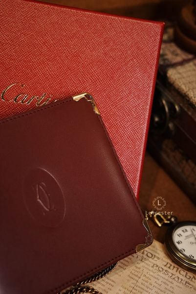  CARTIER BORDEAUX MUST LINE FOLD LEATHER GOLD HARDWARE 