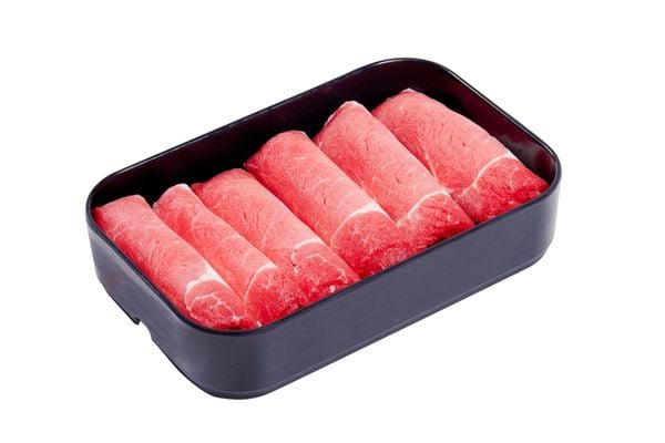  Thịt bắp bò thả lẩu 