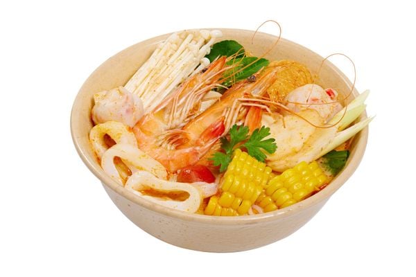  Miến/ Bún tươi nấu Tomyum hải sản 
