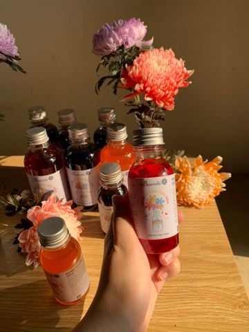  Nước Nhuộm Hoa Hữu Cơ Bambi Hana giúp đổi màu hoa chai nhỏ 100ml tiện lợi lên màu nhanh an toàn 