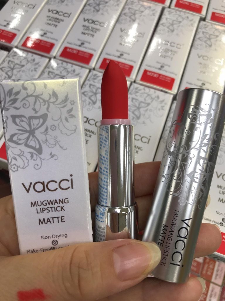 Son lỳ lâu trôi VACCI