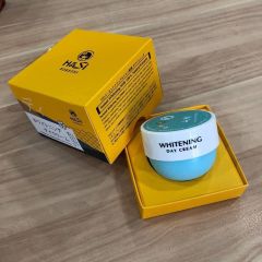 Kem dưỡng trắng da ban ngày ( Collagen và hoa nhung tuyết )