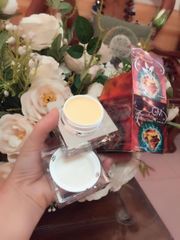 Kem CM Kim cương trị nám, tàn nhang