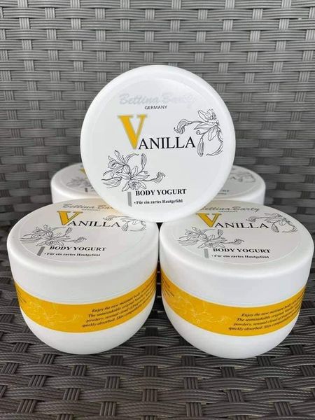 DƯỠNG DA TOÀN THÂN YOGURT VANILLA ĐỨC