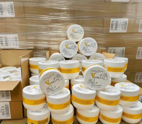 DƯỠNG DA TOÀN THÂN YOGURT VANILLA ĐỨC