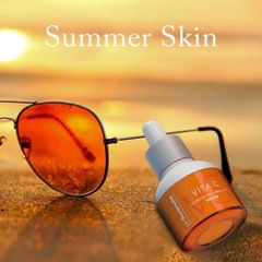 Tinh chất Vitamin C giữ ẩm, làm sáng da