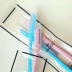 Dao cạo mày DC06-01 Vacosi ( Bịch 2 cái )