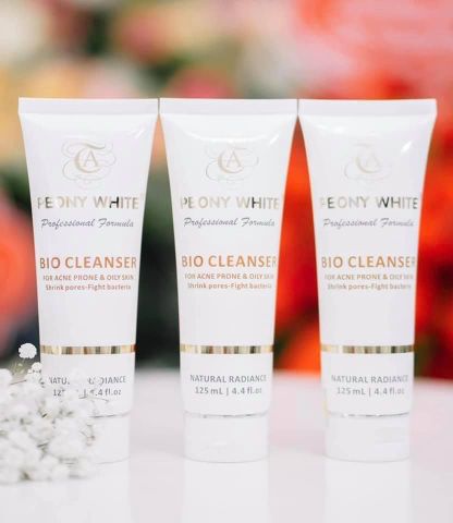 Sữa rửa mặt PEONY WHITE COLLAGEL trị mụn, điều tiết dầu.