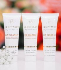 Sữa rửa mặt PEONY WHITE COLLAGEL trị mụn, điều tiết dầu.