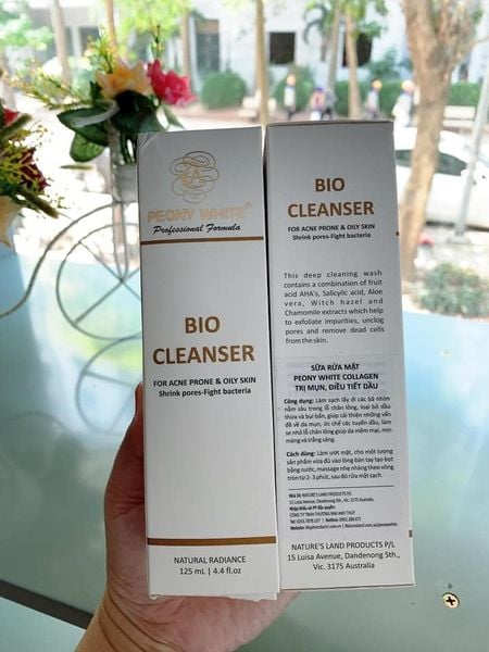 Sữa rửa mặt PEONY WHITE COLLAGEL trị mụn, điều tiết dầu.