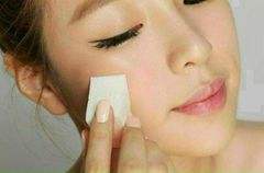 Bông phấn ướt BP27 Vacosi ( tam giác - 4 miếng )