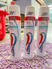 KEM ĐÁNH RĂNG AQUAFRESH WHITENING