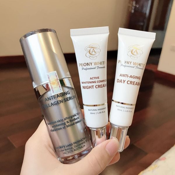 Kem PEONY WHITE COLLAGEN đặc trị nám ban ngày.