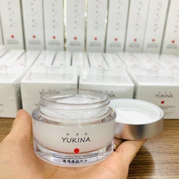 Kem dưỡng đặc trị nám Yukina