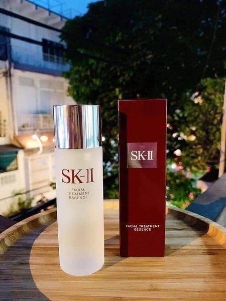 Nước thần SKII