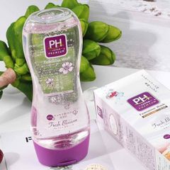 Dung dịch vệ sinh phụ nữ PH Japan Premium