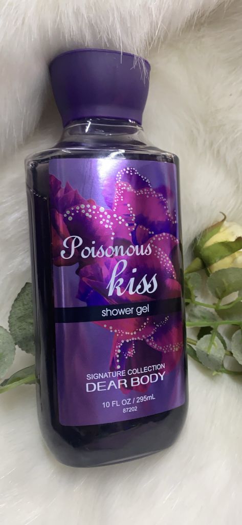Sữa tắm nước hoa cao cấp Poisonous Kiss tím
