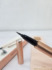 Bút kẻ mắt nước đen bóng- 24h không trôi VM20 VACOSI