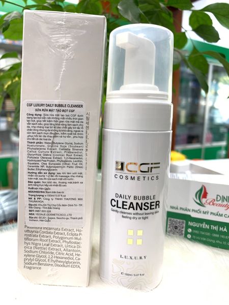 Sữa rửa mặt tạo bọt CGF