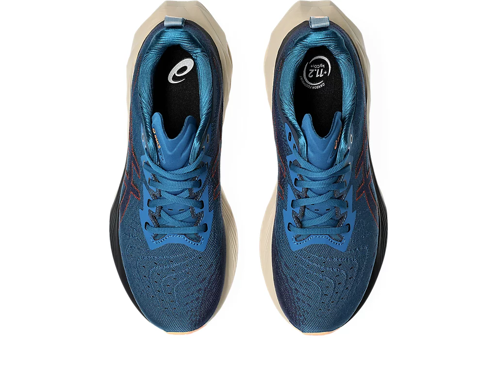 Giày chạy bộ nam Asics Novablast 4