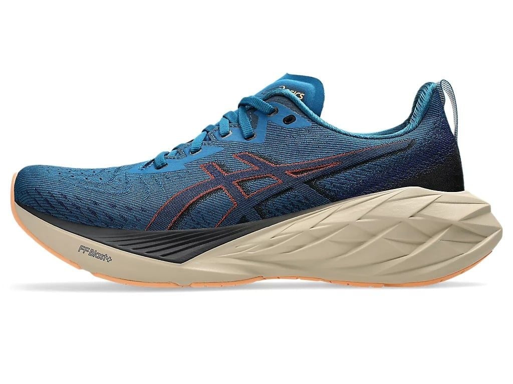 Giày chạy bộ nam Asics Novablast 4