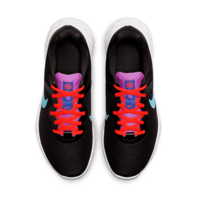 Giày chạy bộ nữ Nike Revolution 6