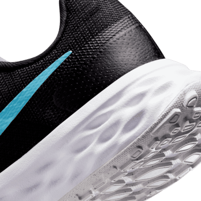 Giày chạy bộ nữ Nike Revolution 6