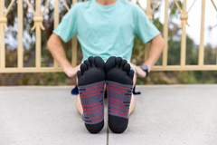 Tất xỏ ngón chạy bộ Injinji ULTRA RUN Mini-Crew