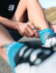 Tất chạy bộ Compressport Pro Racing Socks v4.0 Run Low