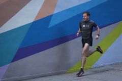 Áo Chạy Bộ Nam T8 Iced Tee