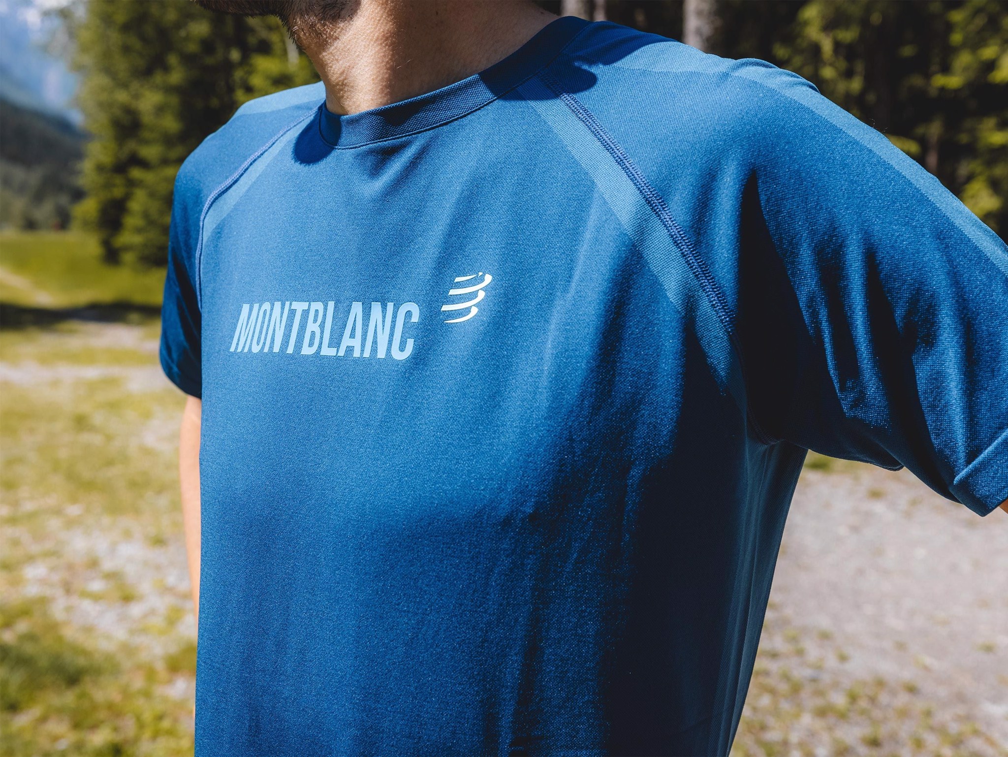 Áo chạy bộ nam CompresSport Training Tshirt SS - Mont Blanc | HappyRun