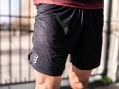 Quần chạy bộ nam Compressport Performance Short