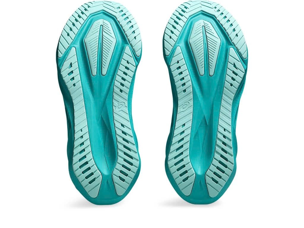 Giày chạy bộ nam Asics Novablast 5