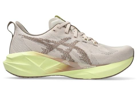 Giày chạy bộ nữ Asics Novablast 5