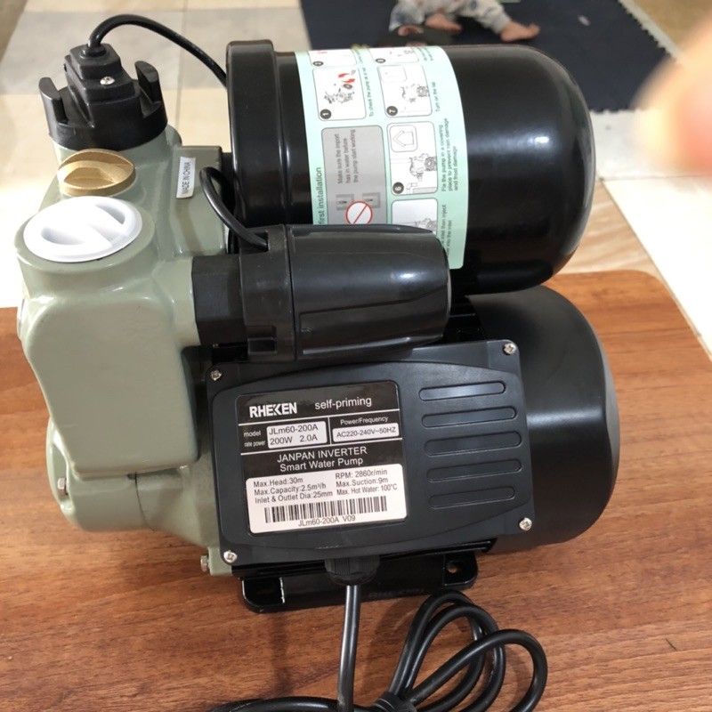 Máy bơm tăng áp RHEKEN JLM90- 1500A (1500w)