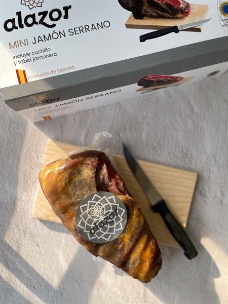  Thịt Đùi Lợn Muối Kèm Giá Đỡ 1973 Mini Jamon Serrano Set Alazor 