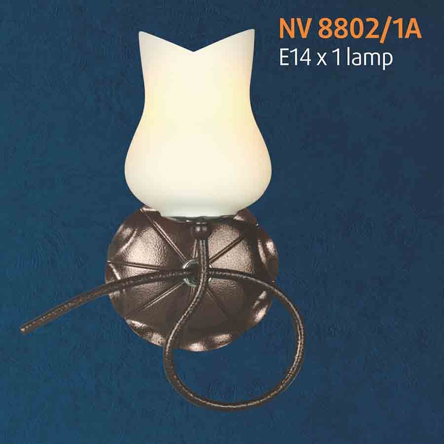 ĐÈN VÁCH TƯỜNG NL-NV 8802