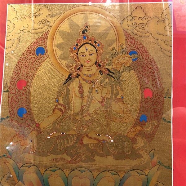  Thangka Bồ Tát Tara Trắng Viền Đỏ 34.5x44.5cm 