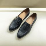  BEIGE LABEL- FIN - GIÀY PENNY LOAFER CỔ ĐIỂN BĂNG ĐÔ HÌNH VẨY CÁ ĐẾ CAO SU 