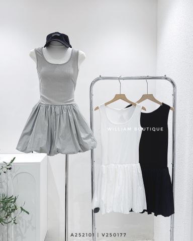  Đầm ngắn bí ba lỗ 3332 