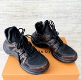  Giày Thể Thao LV Archlight 