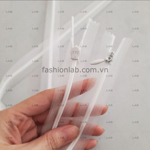  Khóa giọt lệ trong suốt - 30cm #020202 