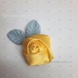  Nụ hồng vải satin đường kính 3.5 - 4cm 
