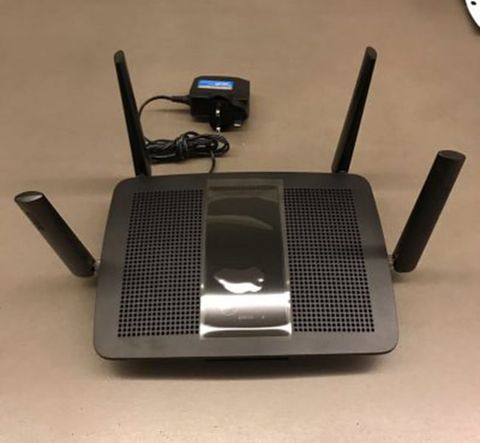  ROUTER WIFI LINKSYS EA8100 MAX-STREAM™ AC2600 
